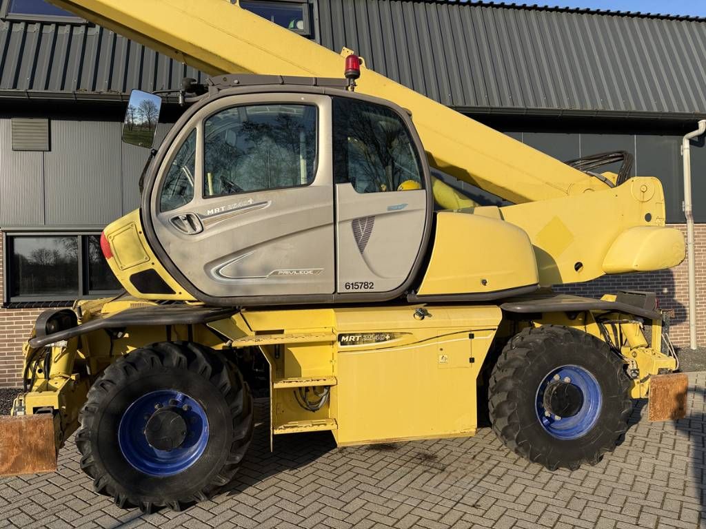 Manitou MRT 2540 Plus Privilege ST4