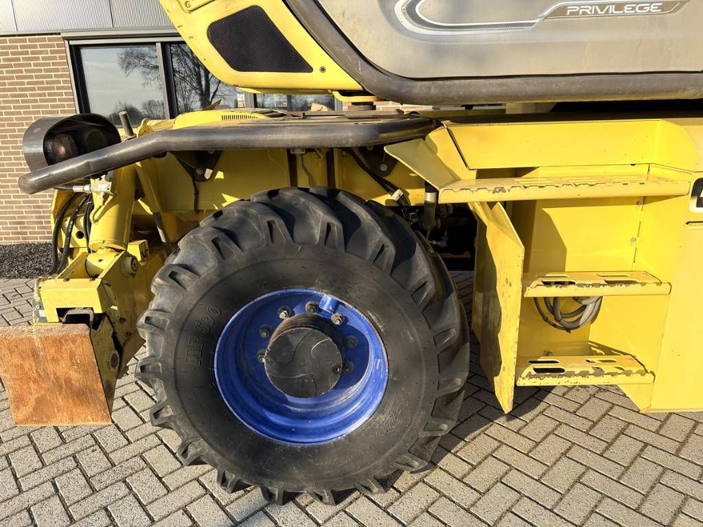 Manitou MRT 2540 Plus Privilege ST4