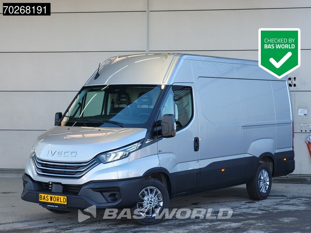 Iveco Daily 35S21 BPM VRIJ! 3.0L Automaat L2H2 210PK 2025-Model 3,5t Trekgewicht ACC LED Navi LM-Velgen Camera Euro6 L2 12m3 Klima AHK