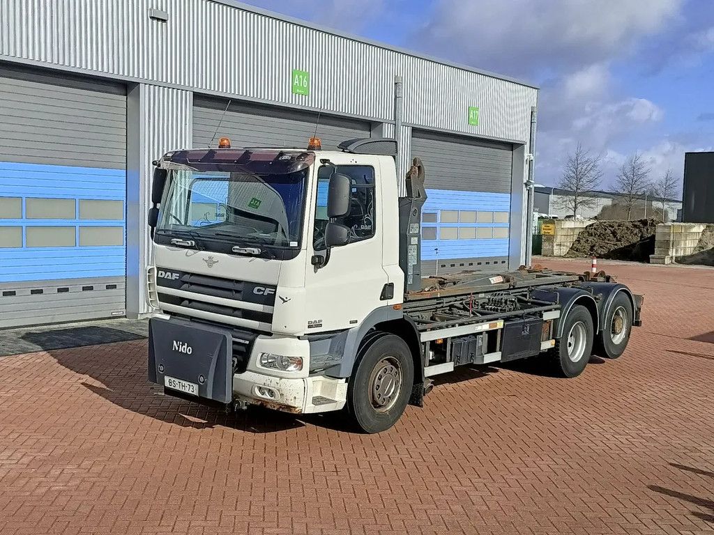 DAF CF 85 FAS CF85 met haakarm Hiab
