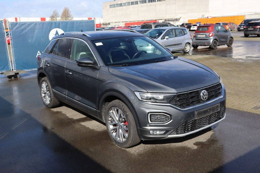 SUV Volkswagen T-ROC Benzine 150pk 2018 (Marge)