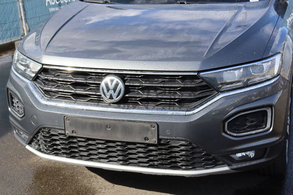 SUV Volkswagen T-ROC Benzine 150pk 2018 (Marge)