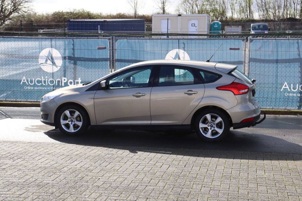 Pkw Ford Focus Benzin 85 PS 2016 (Marge)