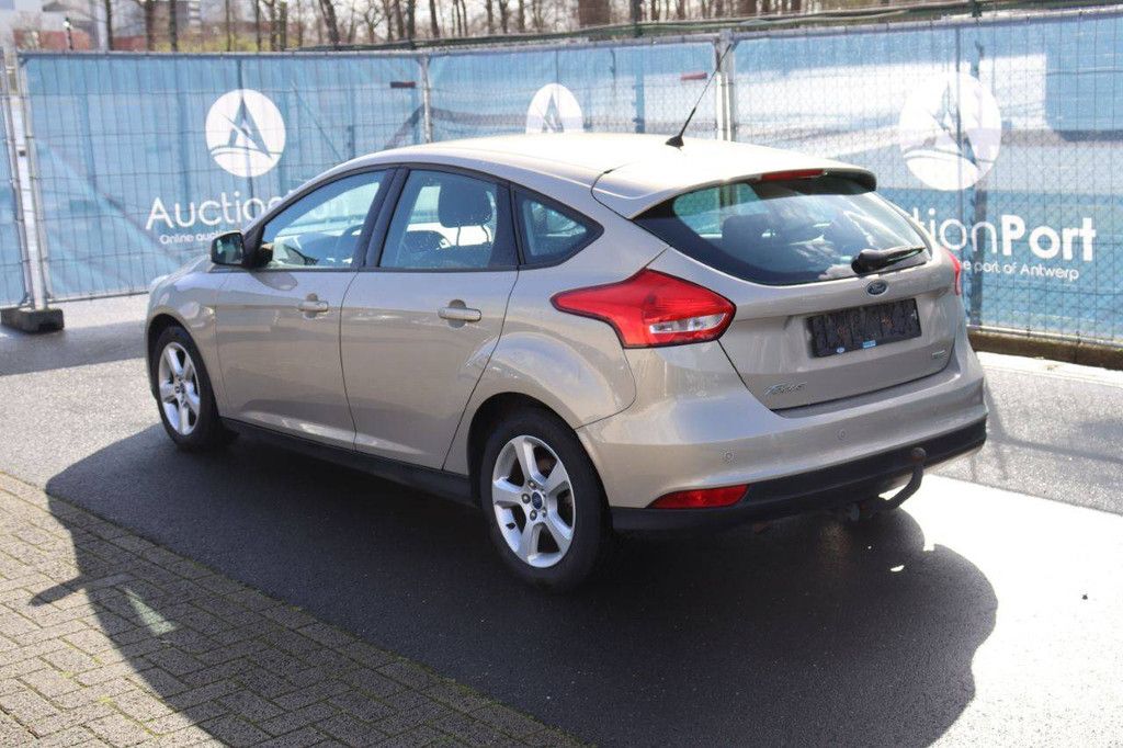 Pkw Ford Focus Benzin 85 PS 2016 (Marge)