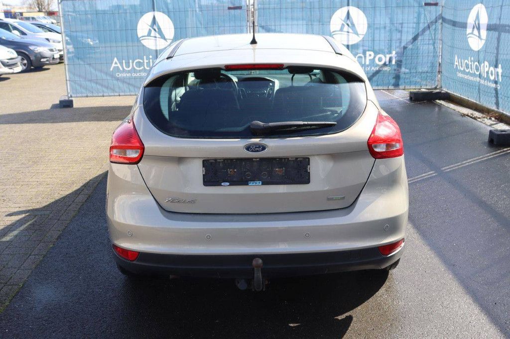 Pkw Ford Focus Benzin 85 PS 2016 (Marge)