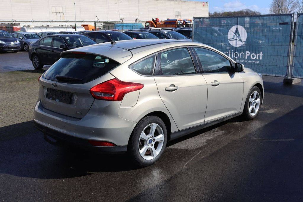 Pkw Ford Focus Benzin 85 PS 2016 (Marge)