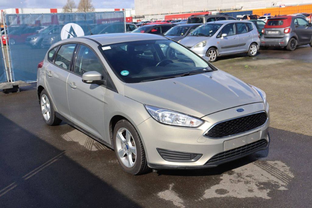 Pkw Ford Focus Benzin 85 PS 2016 (Marge)