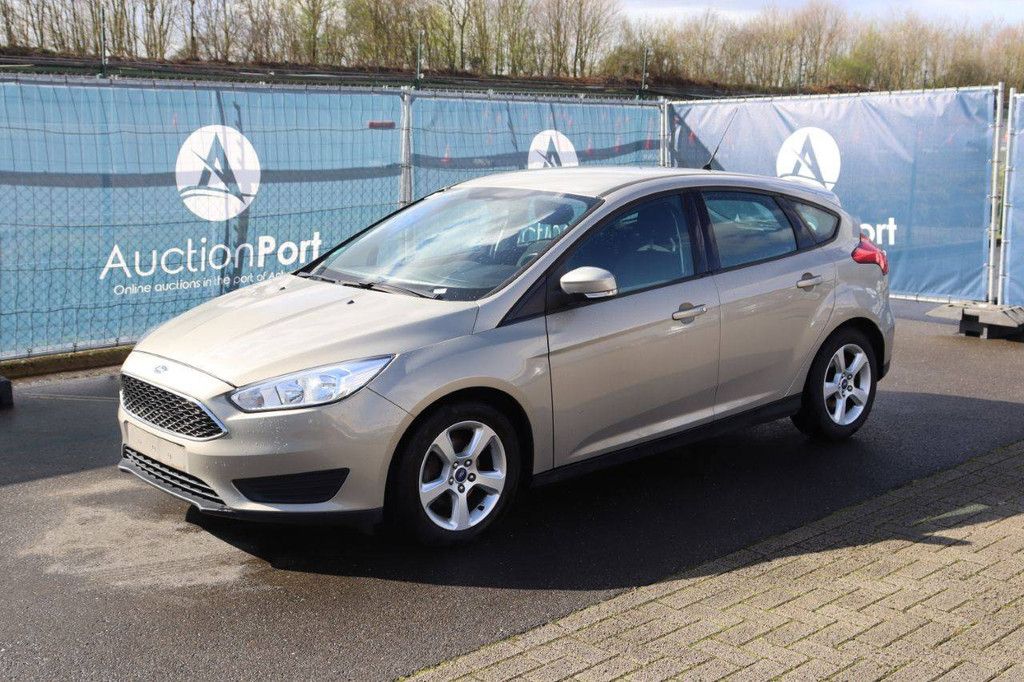 Pkw Ford Focus Benzin 85 PS 2016 (Marge)