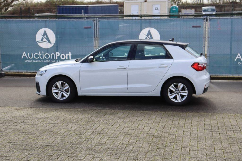 Passenger car Audi A1 Petrol 116hp 2019 (Margin)