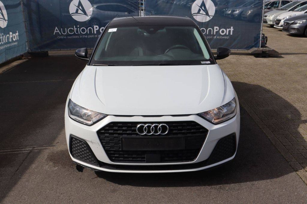 Passenger car Audi A1 Petrol 116hp 2019 (Margin)