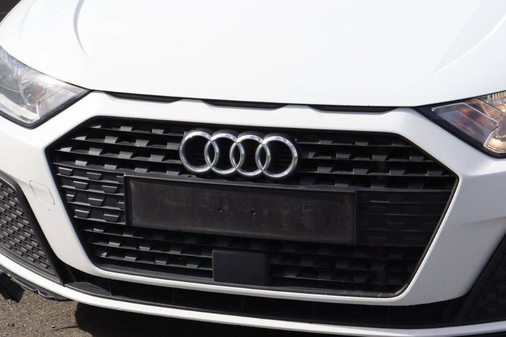 Passenger car Audi A1 Petrol 116hp 2019 (Margin)