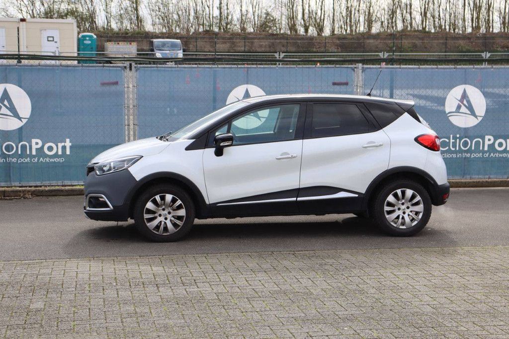 Pkw Renault Captur Benzin 118 PS 2016 (Margin)