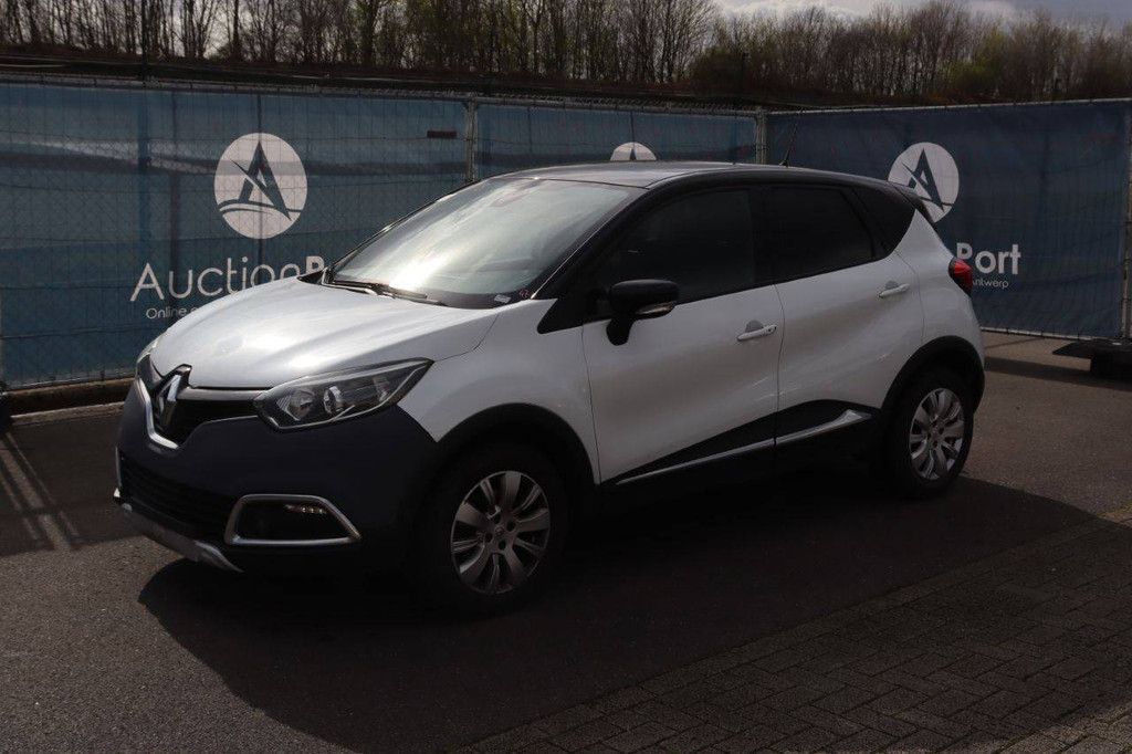 Pkw Renault Captur Benzin 118 PS 2016 (Margin)