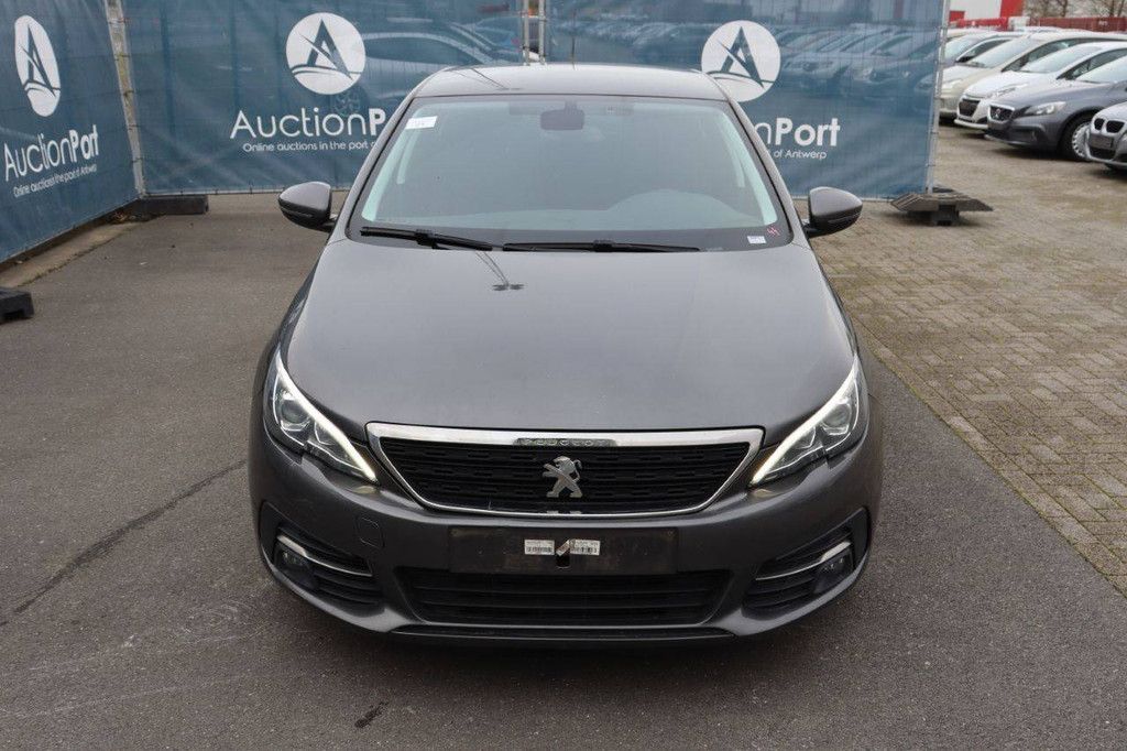 Passenger car Peugeot 308 Petrol 110hp 2019 (Margin)