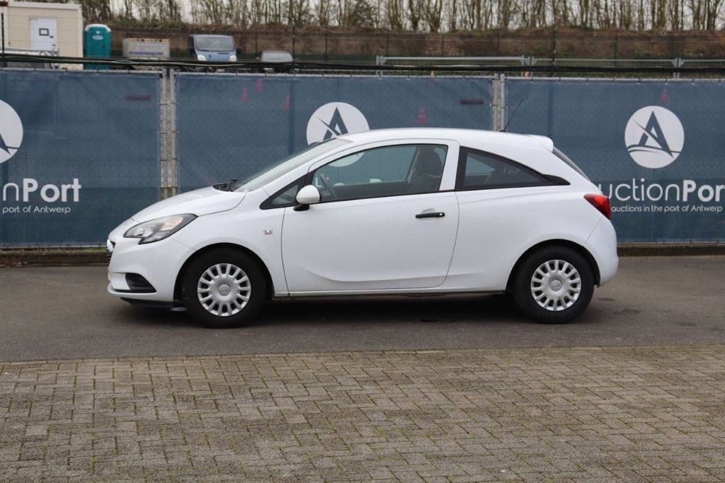 Pkw Opel Corsa Benzin 70 PS 2017 (Marge)