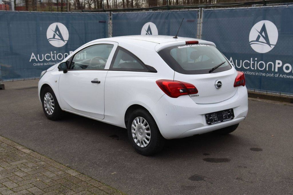 Pkw Opel Corsa Benzin 70 PS 2017 (Marge)