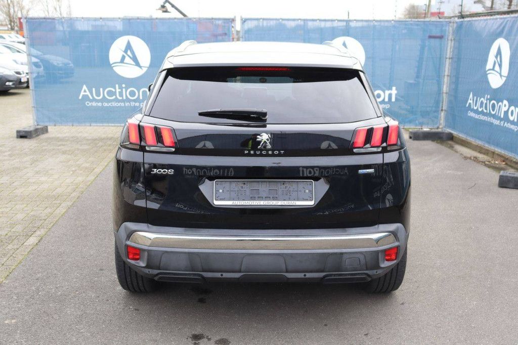 SUV Peugeot 3008 Benzine 110pk 2017 (Marge)