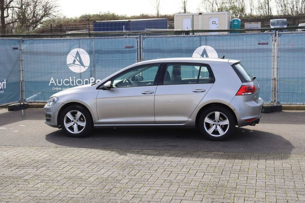 Personenauto Volkswagen Golf Benzine 110pk 2016 (Marge)