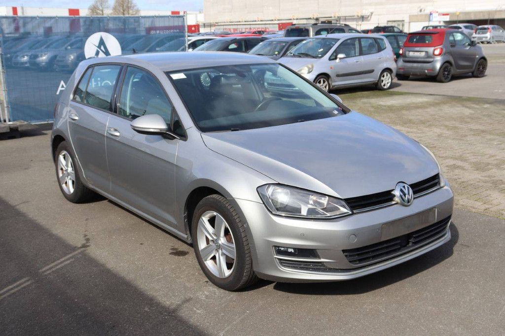 Personenauto Volkswagen Golf Benzine 110pk 2016 (Marge)