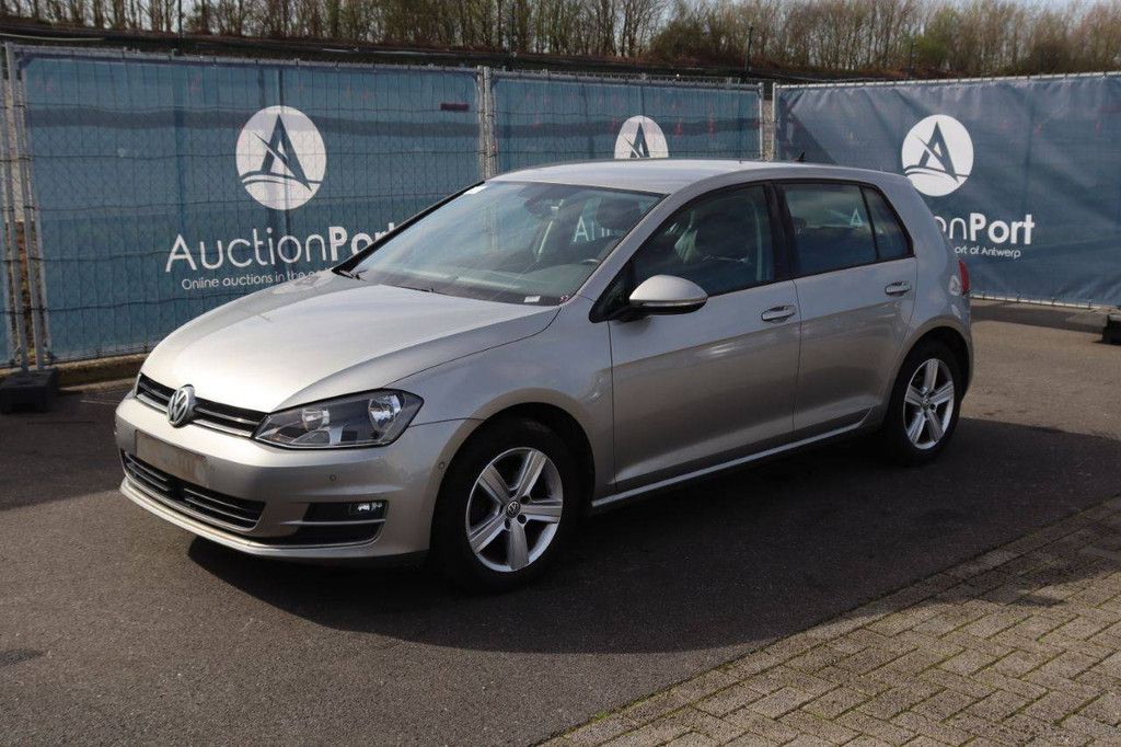 Personenauto Volkswagen Golf Benzine 110pk 2016 (Marge)