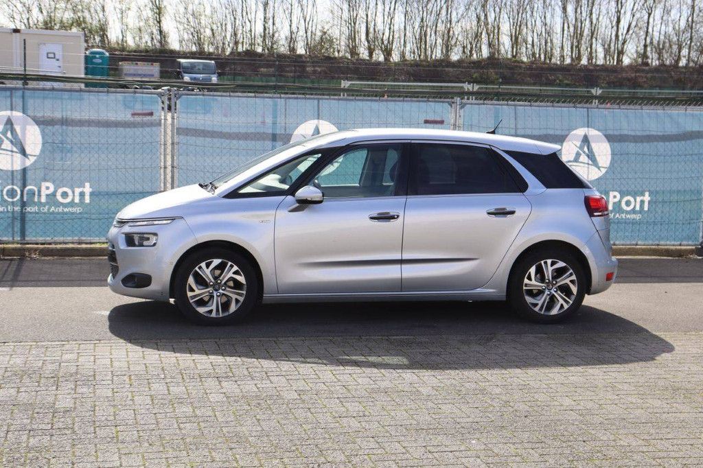 Passenger car Citroën C4 Diesel 115hp 2015 (Margin)