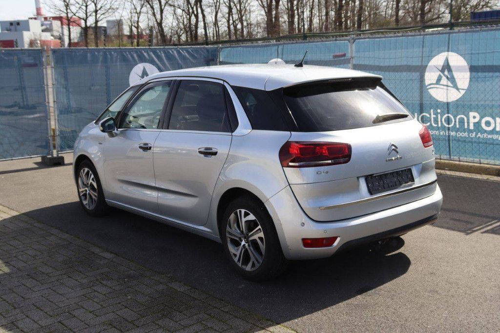 Passenger car Citroën C4 Diesel 115hp 2015 (Margin)