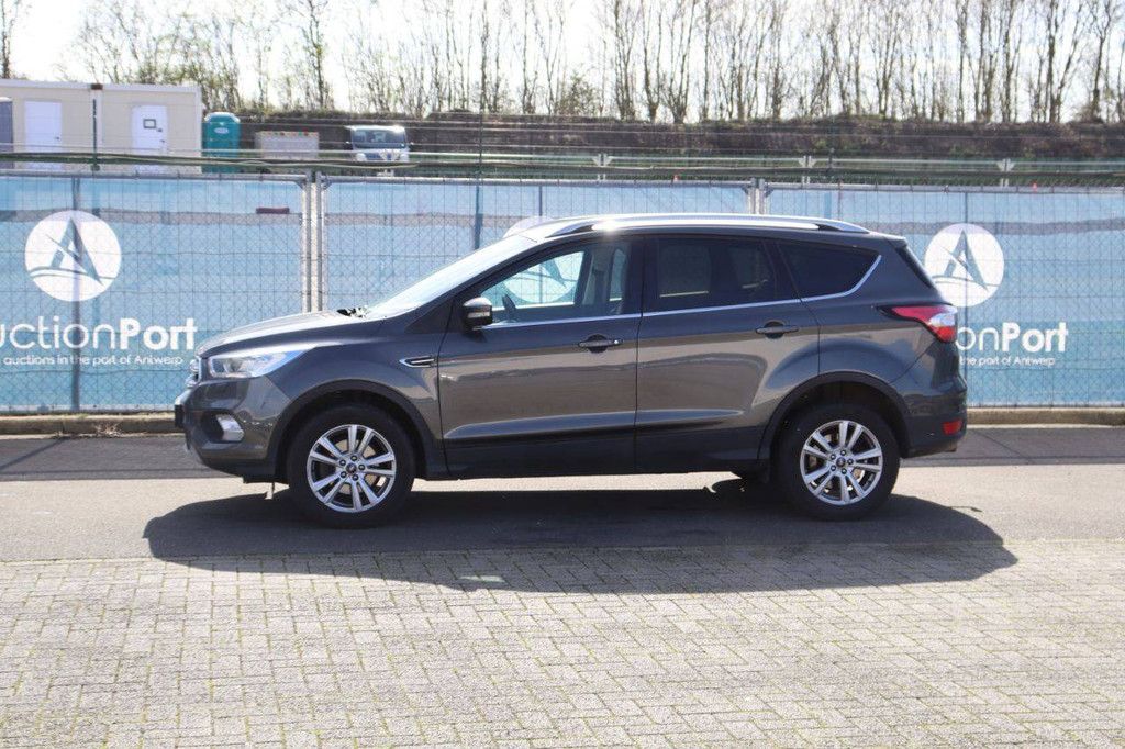 Personenauto Ford Kuga Benzine 150pk 2018 (Marge)