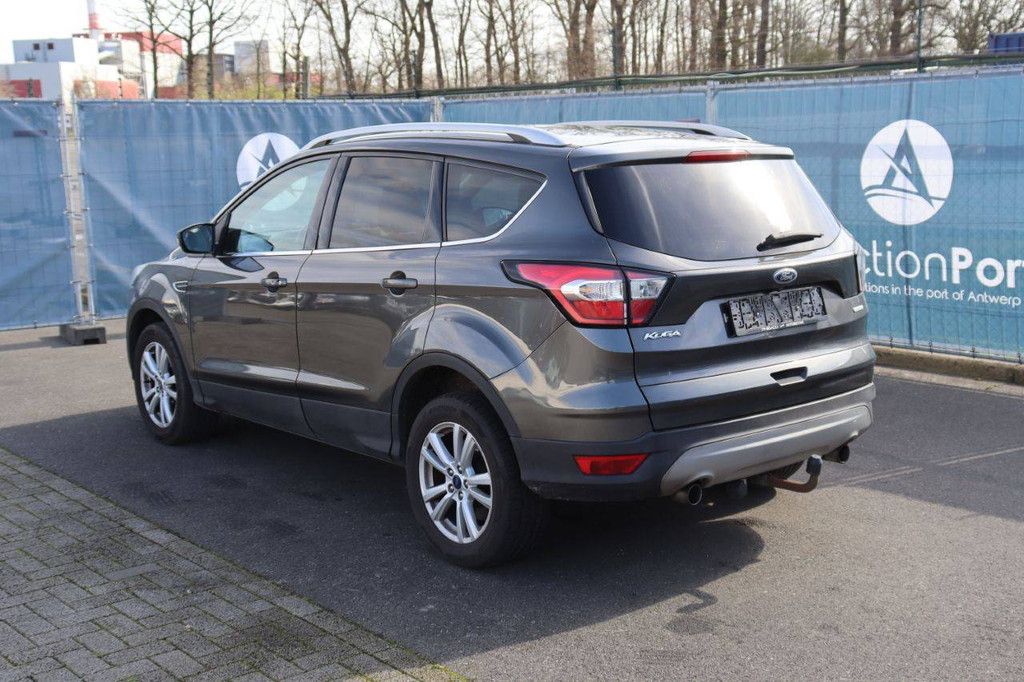 Personenauto Ford Kuga Benzine 150pk 2018 (Marge)