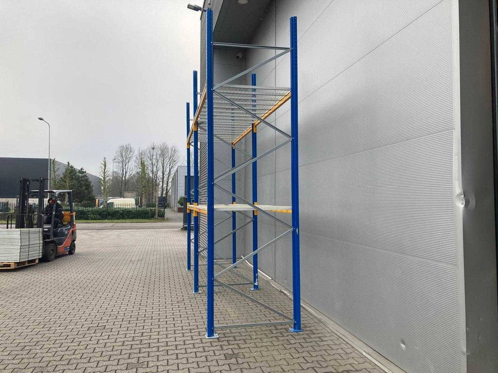 Jungheinrich Esmena Pallet rack 3x8