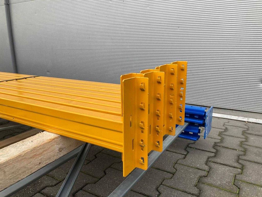 Jungheinrich Esmena Pallet rack 3x8