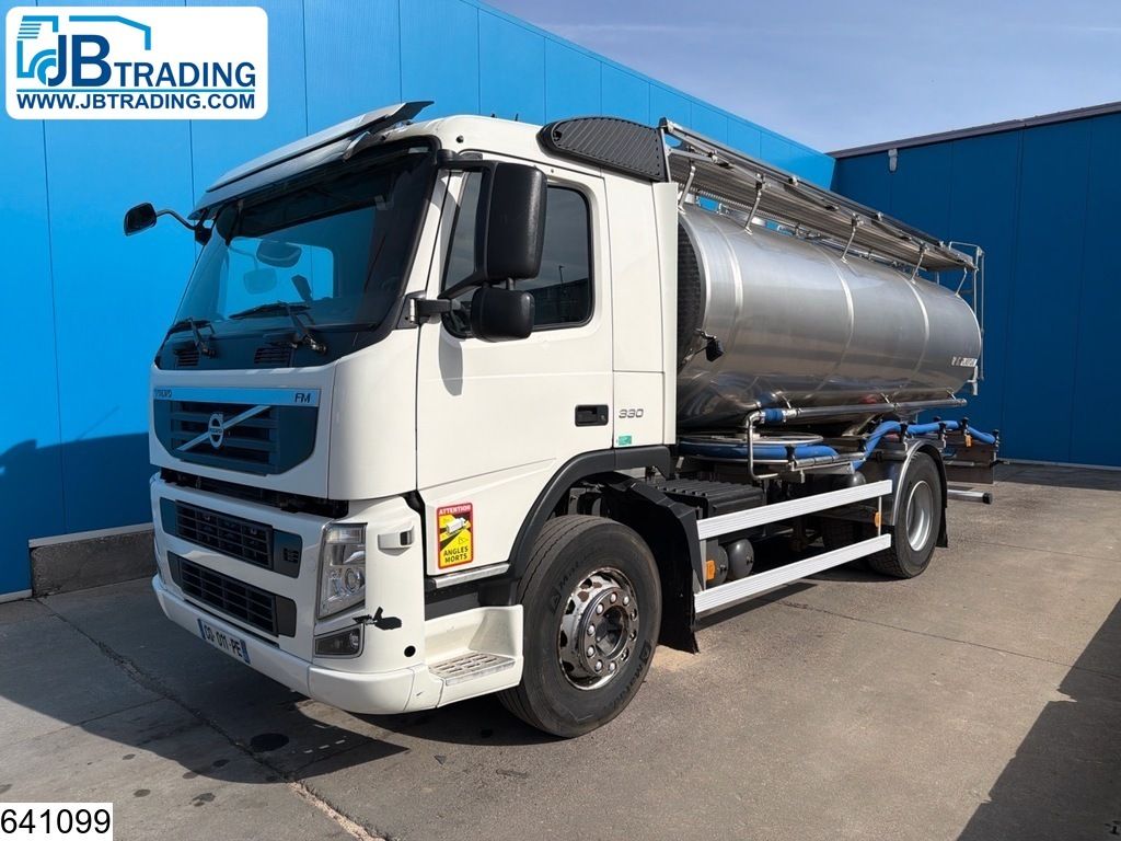 Volvo FMX 330 EURO 5, PTO, 14.000 liter, 3 Comp, milk