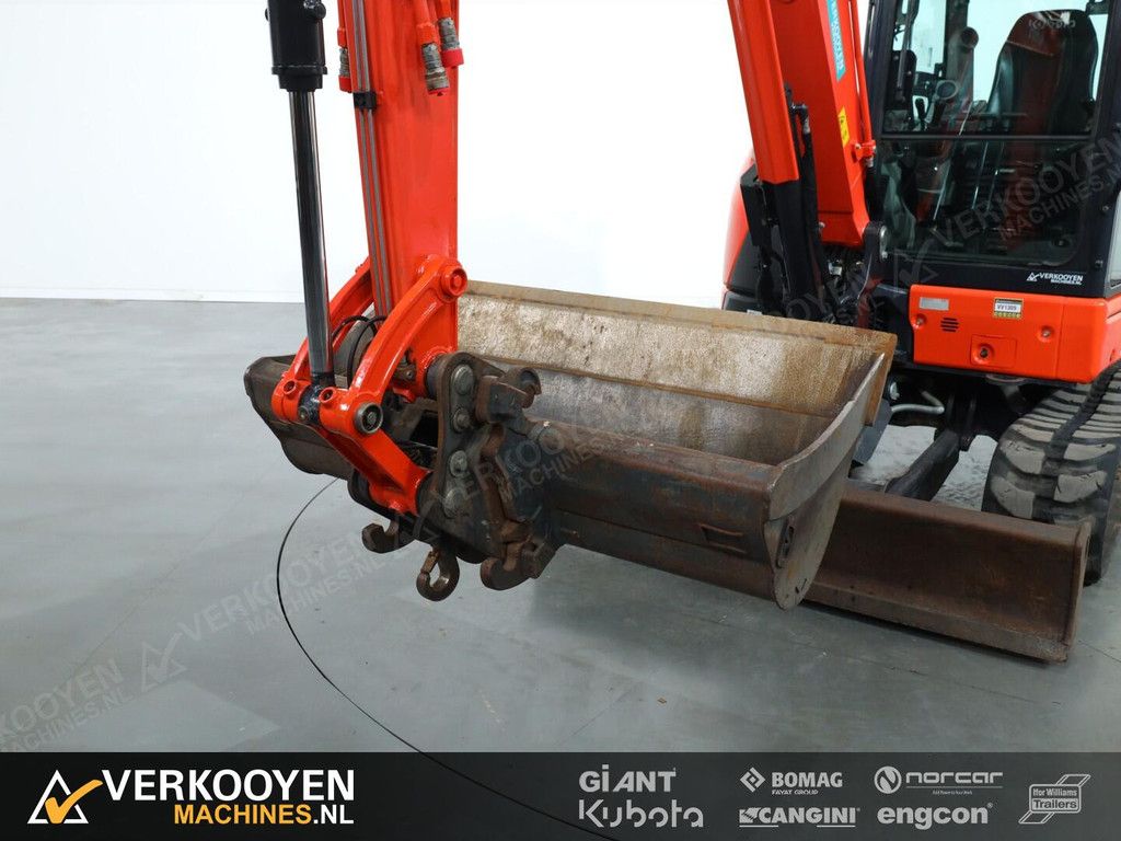 2021 Kubota U56-5 VV1309