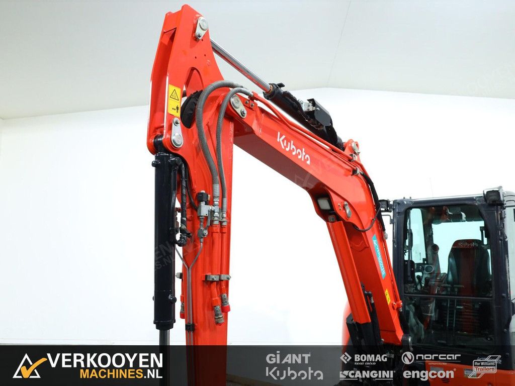 2021 Kubota U56-5 VV1309