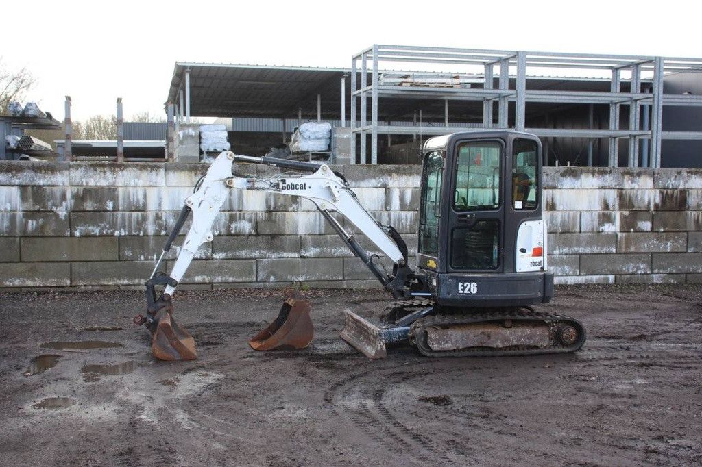 Crawler excavator Bobcat E26 Diesel 15kW 2015