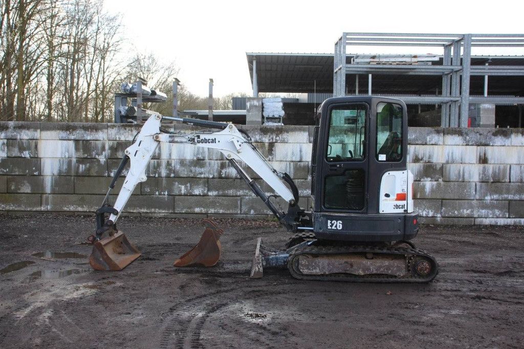 Crawler excavator Bobcat E26 Diesel 15kW 2015