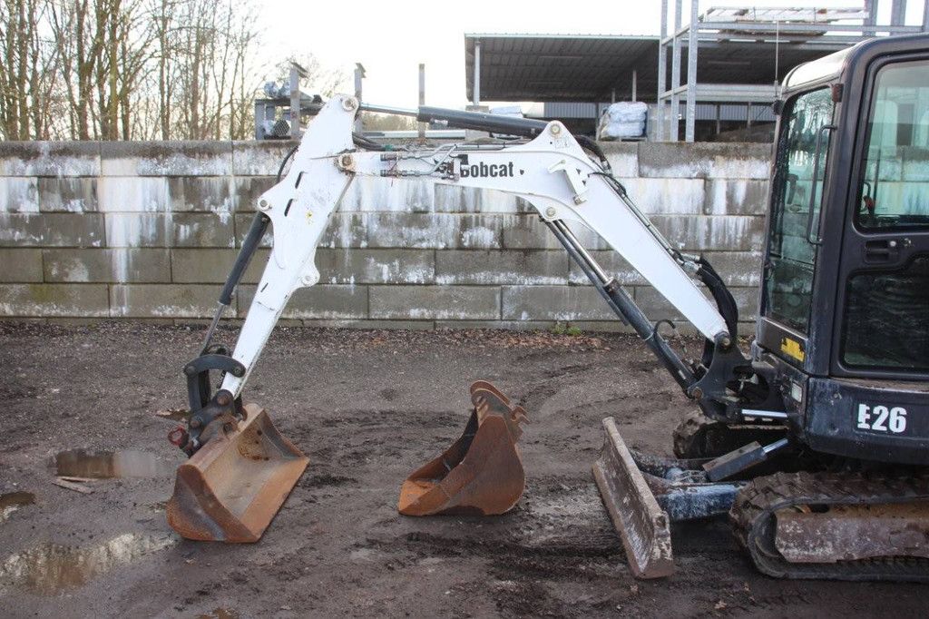 Crawler excavator Bobcat E26 Diesel 15kW 2015