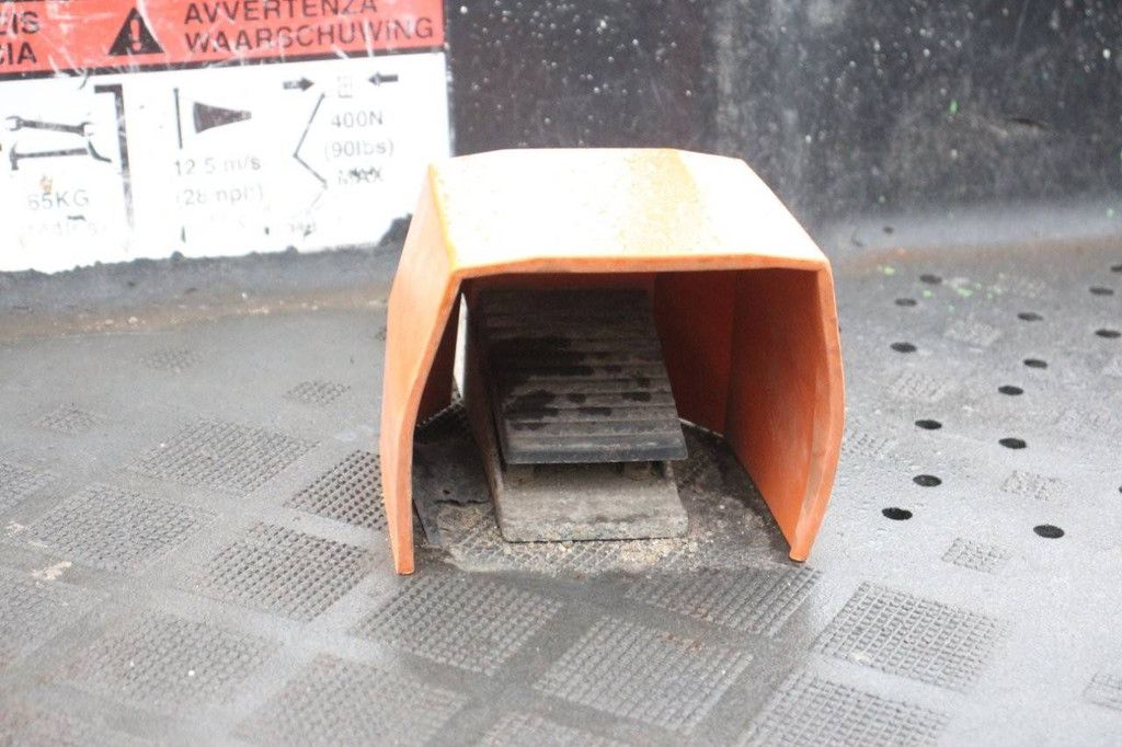 Niftylift HR21 Hybrid MKIB Articulated Boom Lift Electric+Diesel 20.8m 2015