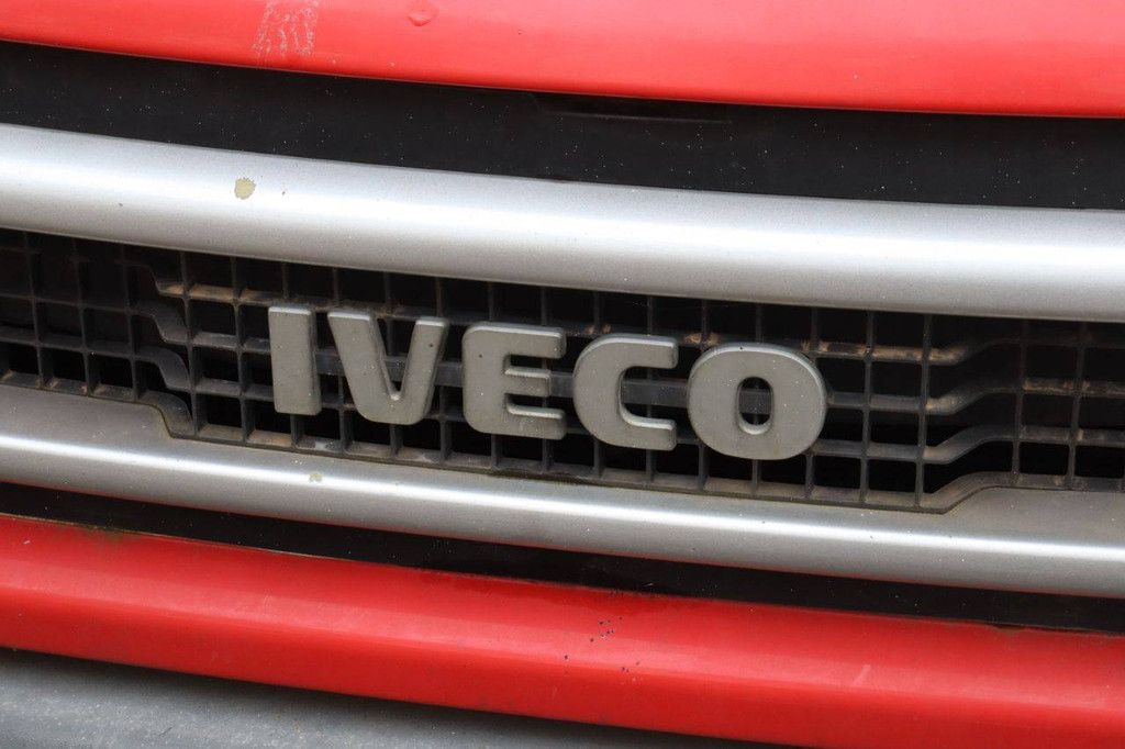 BE Traktor Iveco Daily 40C Diesel 125 PS 2004