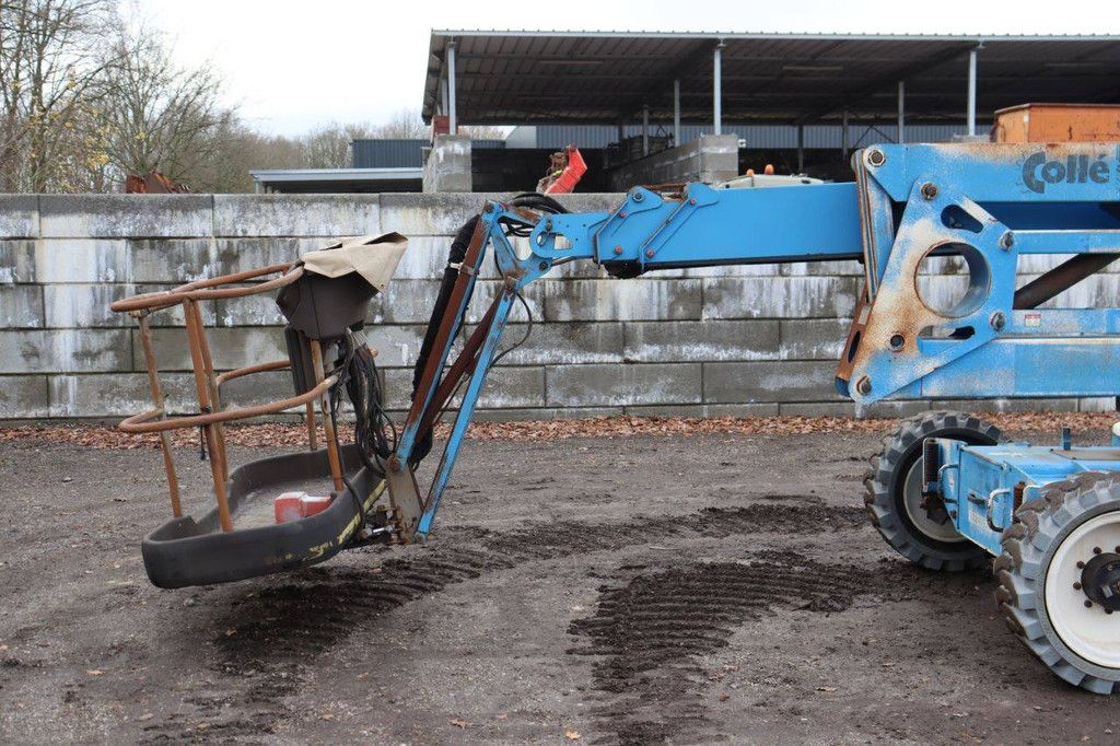 Nifty HR21 DE 2WD Diesel-Gelenkteleskoparbeitsbühne 20,8 m 2013