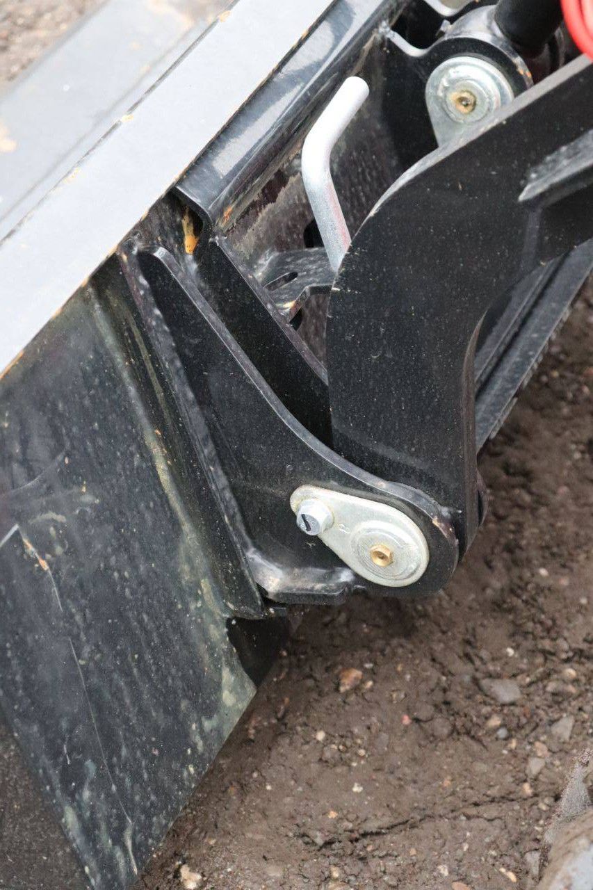 Schranklader Bison Tek BT380pro Benzine 13.5pk 2025 Nieuw