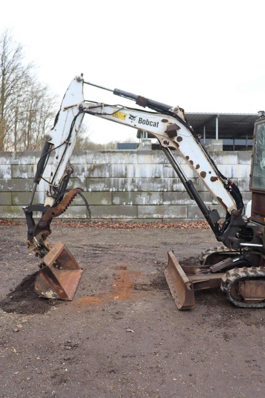 Crawler excavator Bobcat E32 Diesel 24.4kW 2015