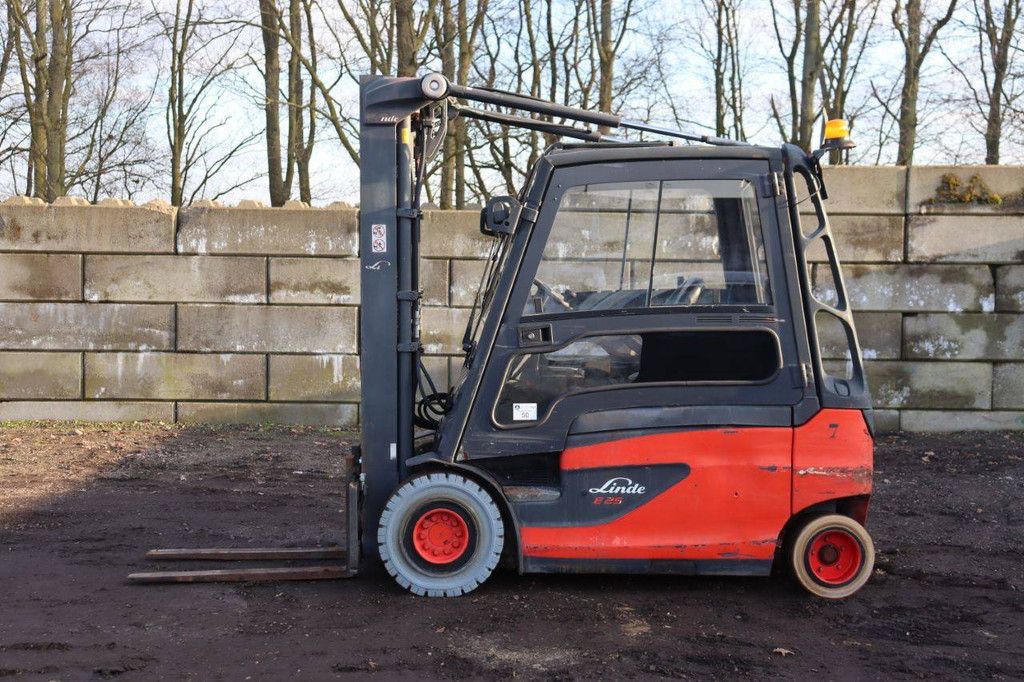 Linde E25L Electric Forklift 2500kg