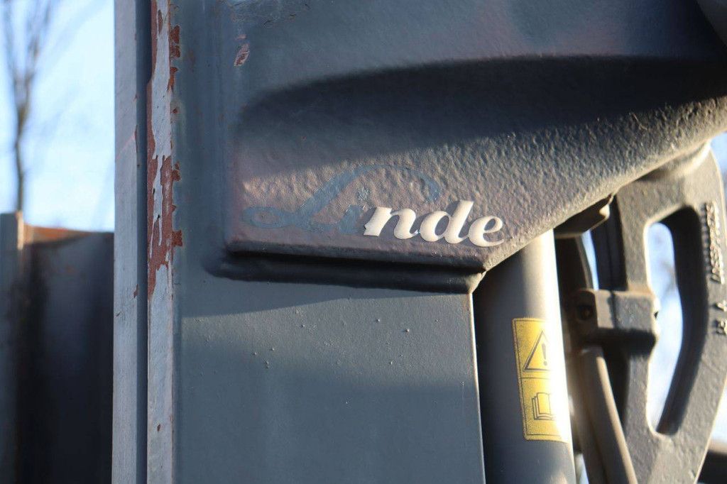 Linde E25L Electric Forklift 2500kg