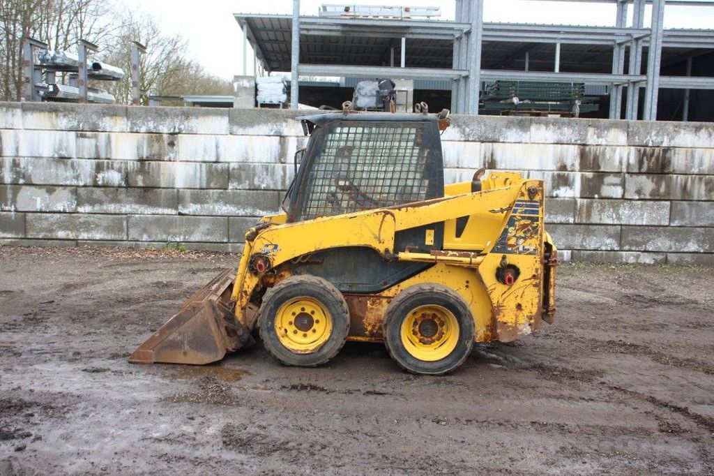 Schranklader Komatsu SK714-5 Diesel 2018