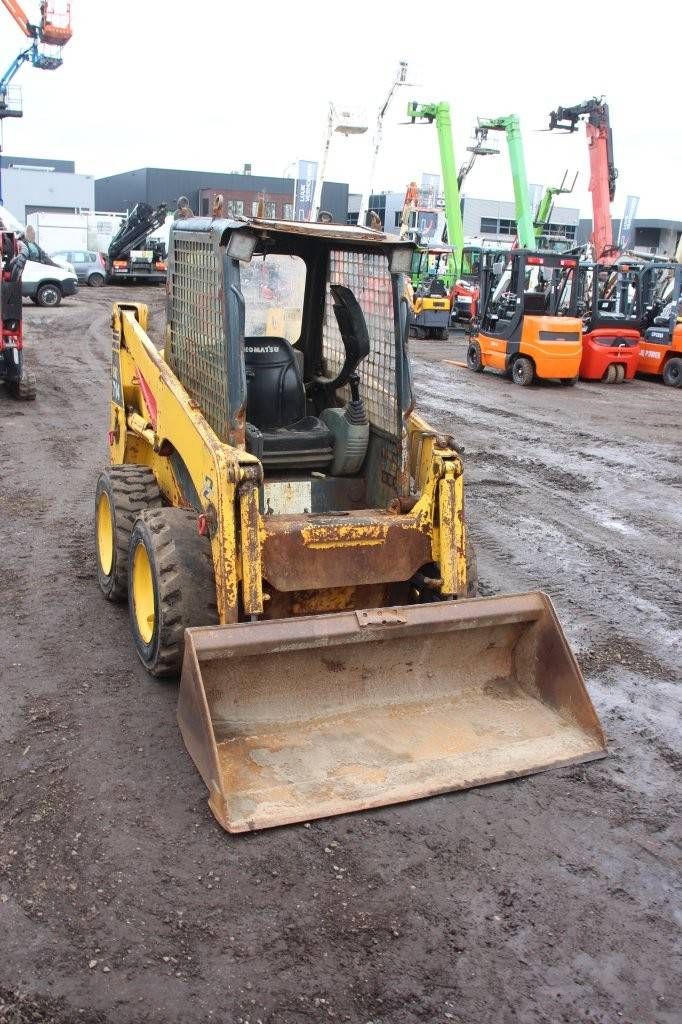 Schranklader Komatsu SK714-5 Diesel 2018