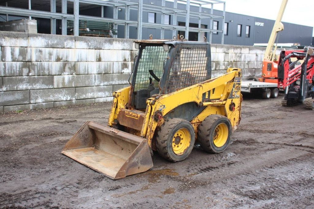 Schranklader Komatsu SK714-5 Diesel 2018