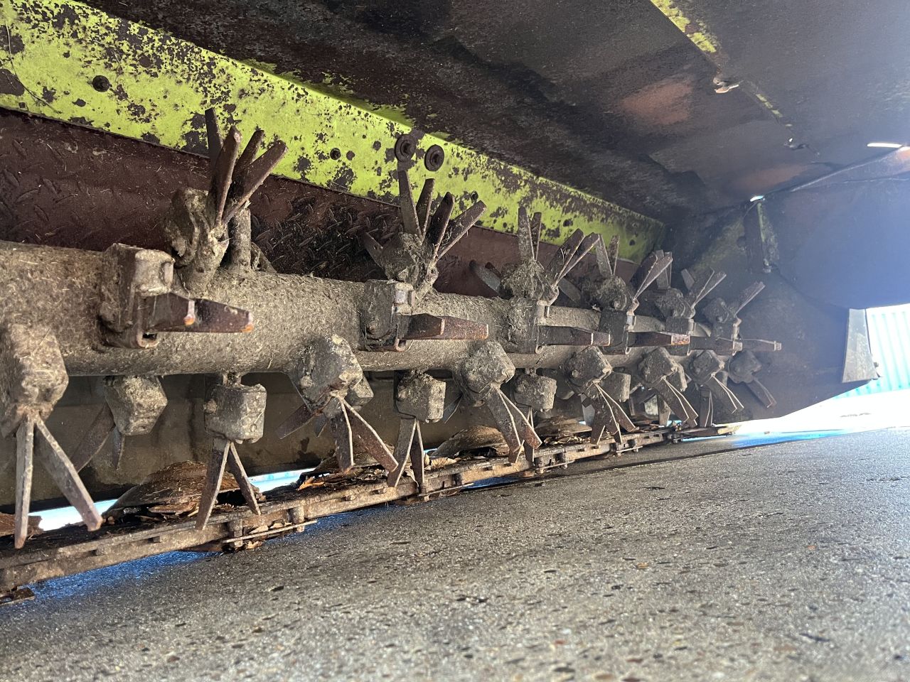 Claas Disco 3050 C achtermaaier