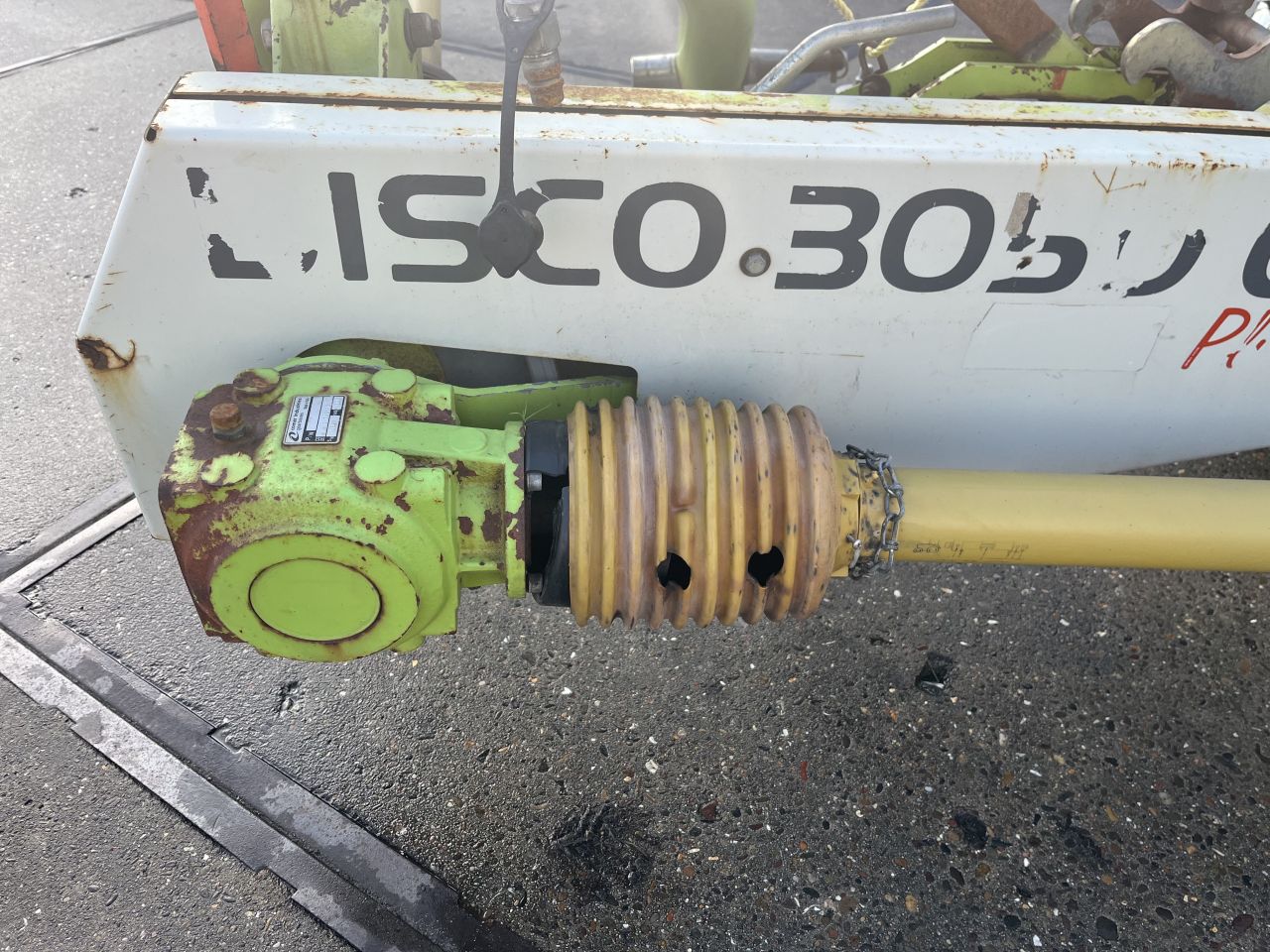 Claas Disco 3050 C achtermaaier