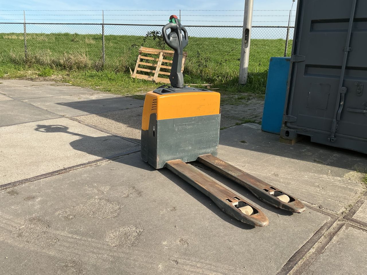 Jungheinrich EME 114 Elektrische palletwagen bouwjaar. 2012