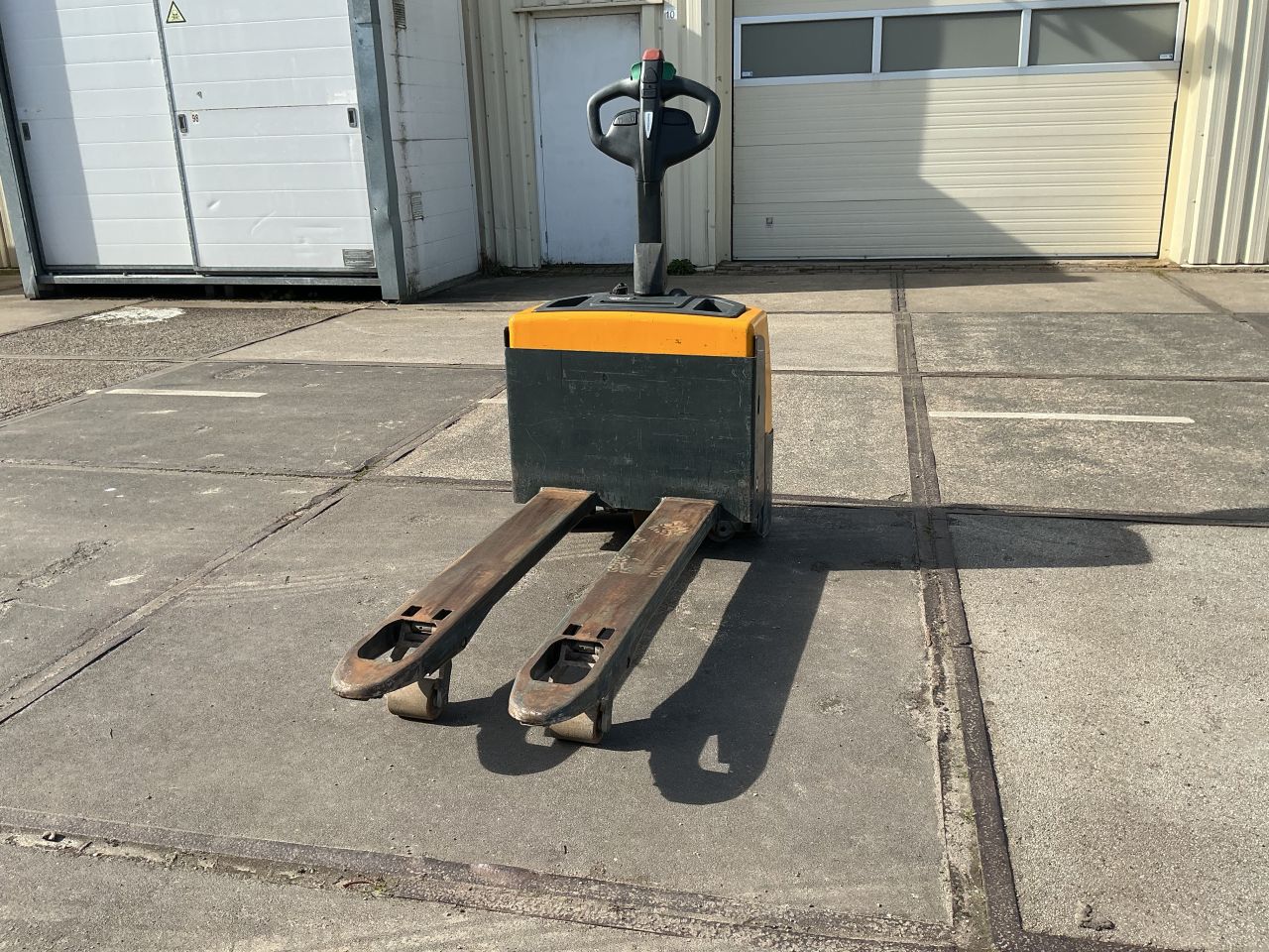 Jungheinrich EME 114 Elektrische palletwagen bouwjaar. 2012